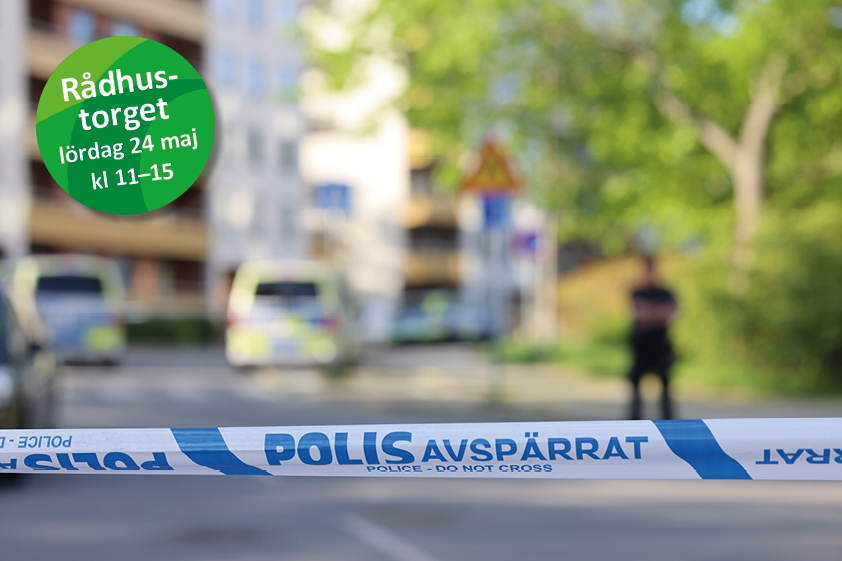 En man som står på en scen och föreläser.