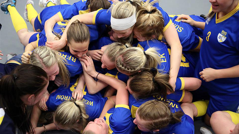 Ange alt-text; vad bilder föreställer.