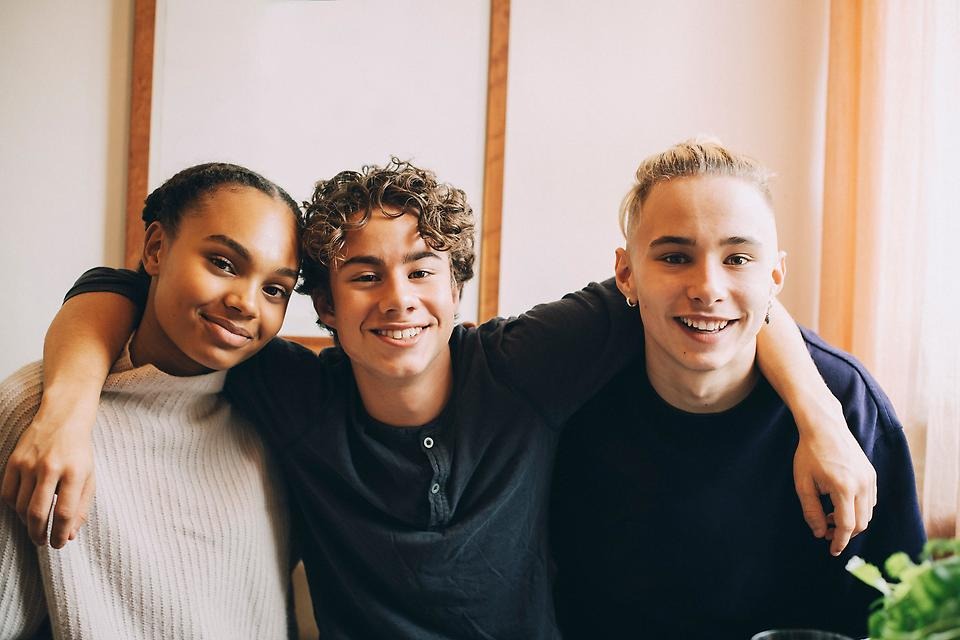 Ange alt-text; vad bilder föreställer.