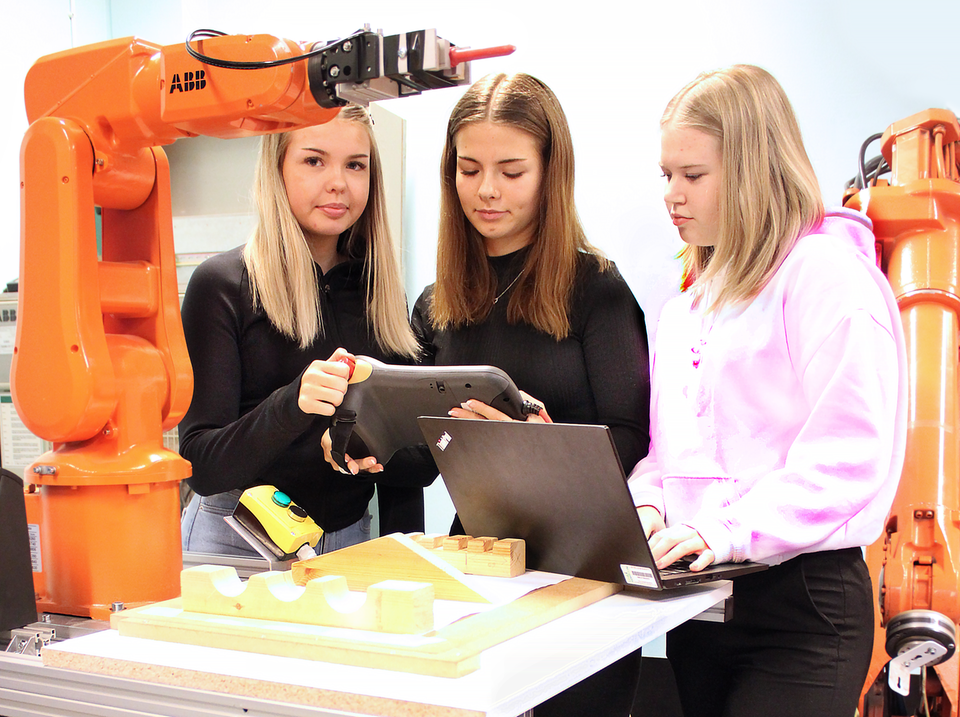 Ange alt-text; vad bilder föreställer.