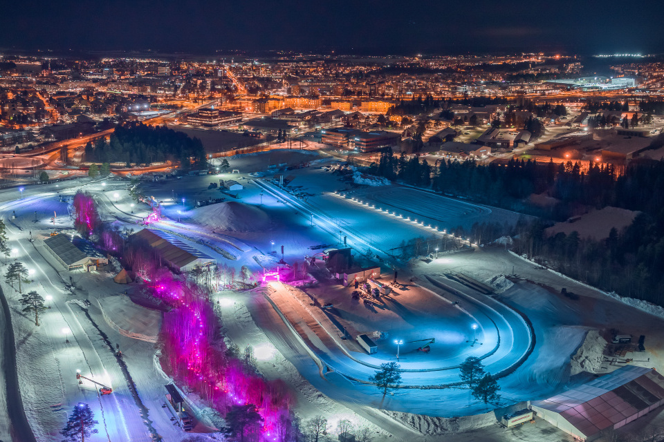 Red Barn Arena på I20-området i samband med Rally Sweden februari 2022