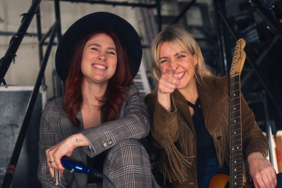 Ange alt-text; vad bilder föreställer.