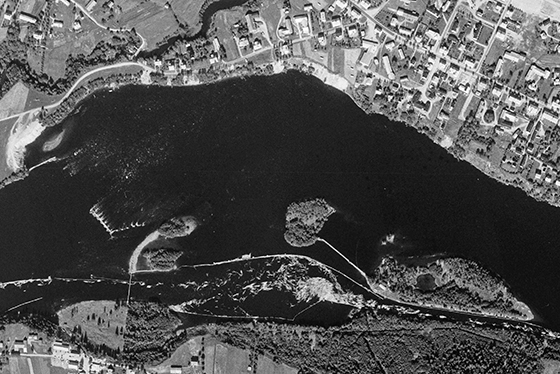 Historisk fotografi som visar flygbild över Lundåkern 1954