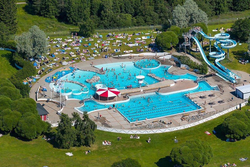 Umelagun en varm sommardag 2025.