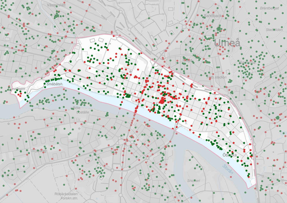 Karta 2: Kartillustration över de centrala stadsdelarna som visar var invånarna i Umeå tycker det finns trivsamma och otrivsamma platser. Flest otrivsamma platser finns i centrumfyrkanten, trivsamma platser finns relativt jämt utspridda i hela området men mest vid olika platser vid strandpromenaden.